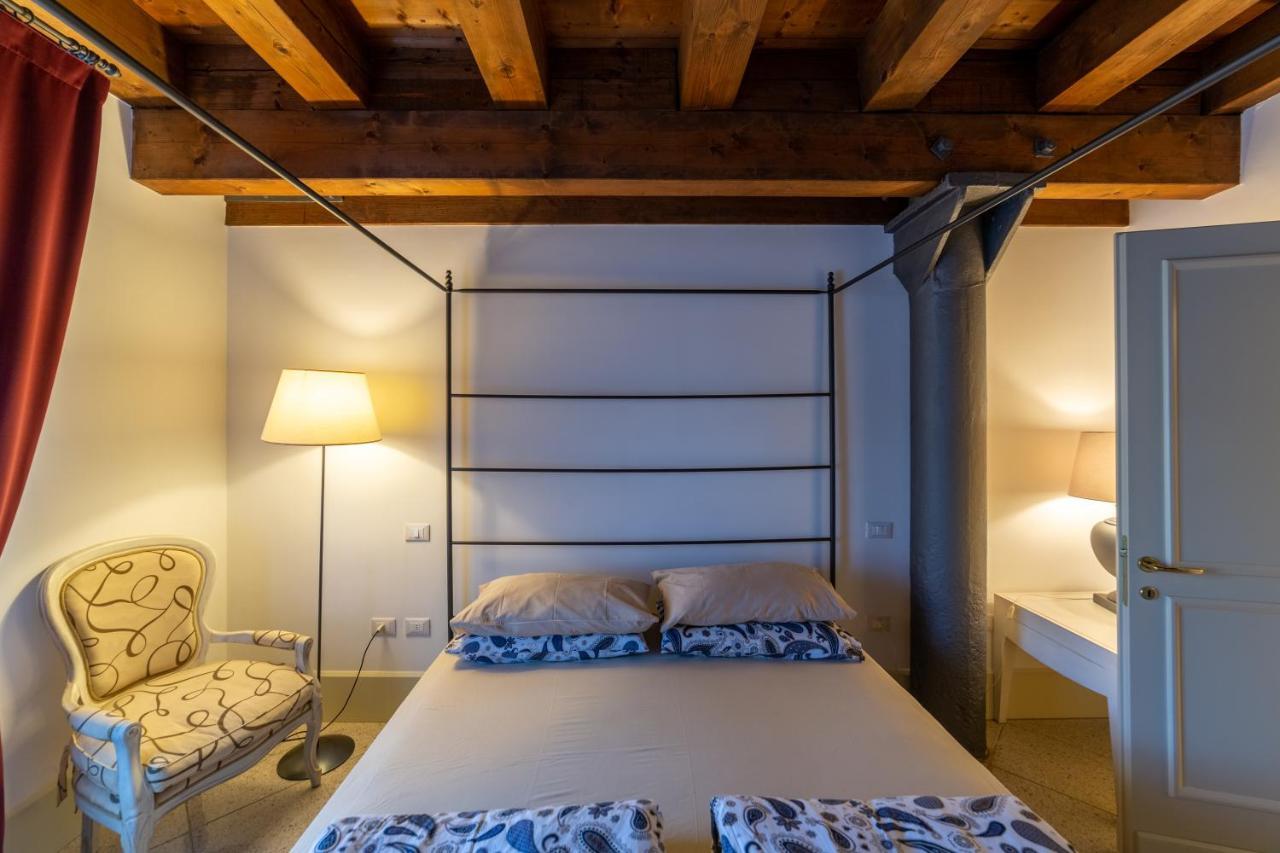 Youatmolino Canal View Apartment Venedig Eksteriør billede